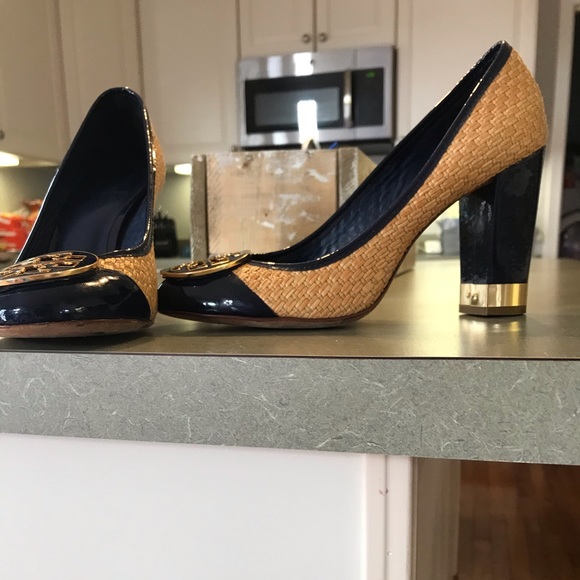 Tory Burch heels with Basketweave and Navy - Picture 7 of 7